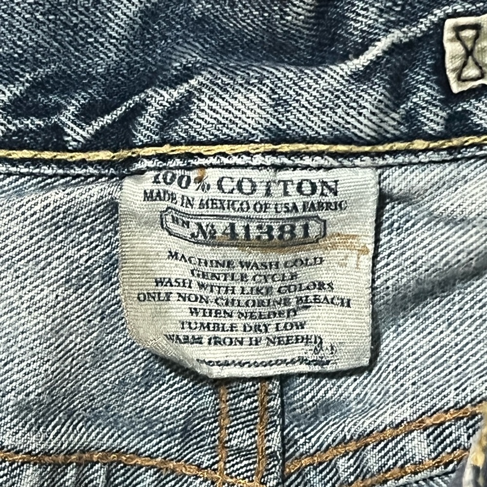 Vintage Polo by Ralph Lauren Relaxed Blue Jeans with Distressed Vintage Wash - Picture 2 of 7